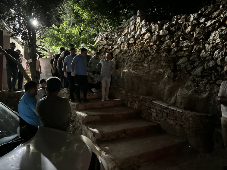 Ocaktan gaz sızdı, yaşlı çift hayatını kaybetti