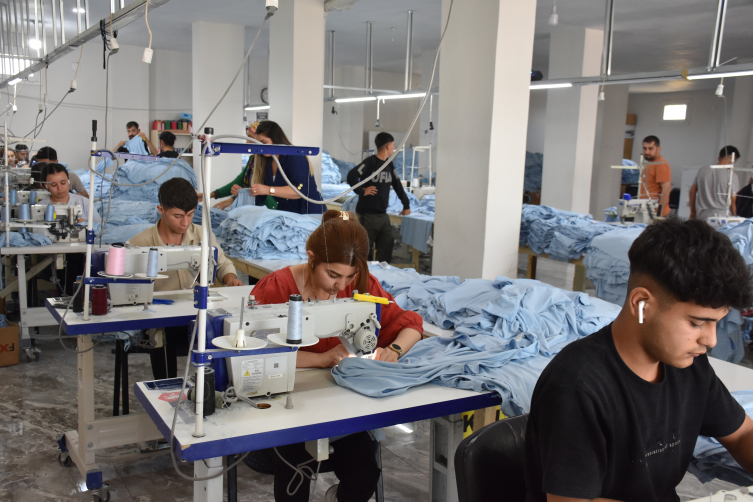 Şırnak'ın girişimci kadınları açtıkları atölyelerde istihdam sağlıyor