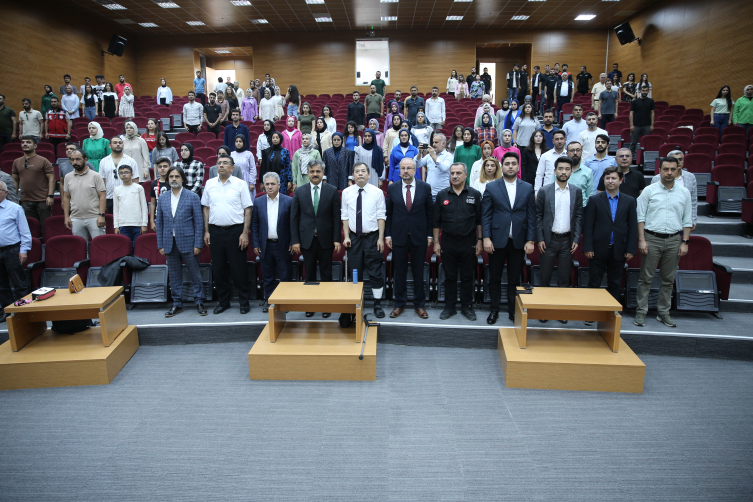 Siirt Üniversitesi'nde deprem sempozyumu yapıldı