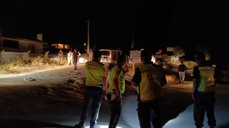 Çorum'da iki otomobil çarpıştı: 4 yaralı