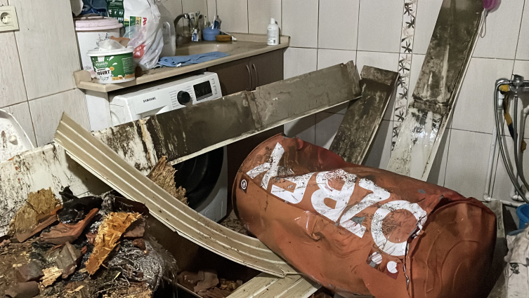 İzmir ve Aydın'da sağanak ve fırtına etkili oldu