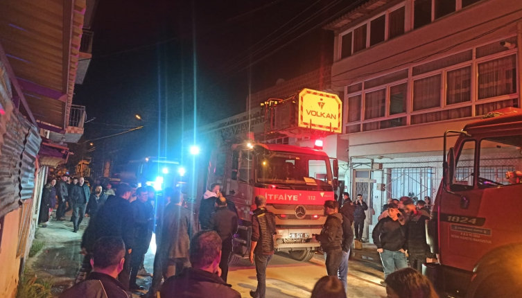 Bursa'da evde çıkan yangında 2 kardeş hayatını kaybetti