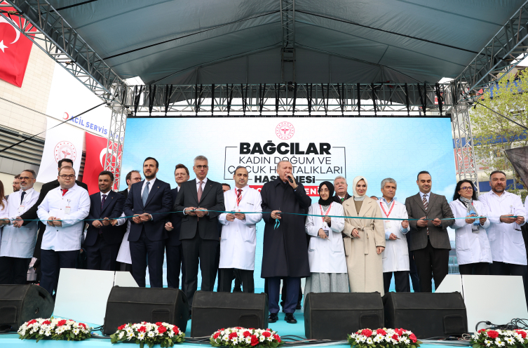Bakan Memişoğlu: Toplumumuzun güncel sağlık riskini azaltmaya yönelik adımlar atıyoruz