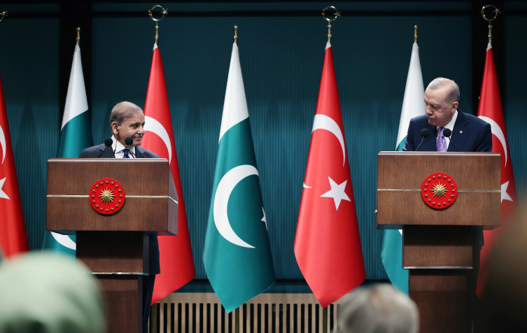 Cumhurbaşkanı Erdoğan: Pakistan, Gazze'deki soykırıma en güçlü tepki veren ülkelerden