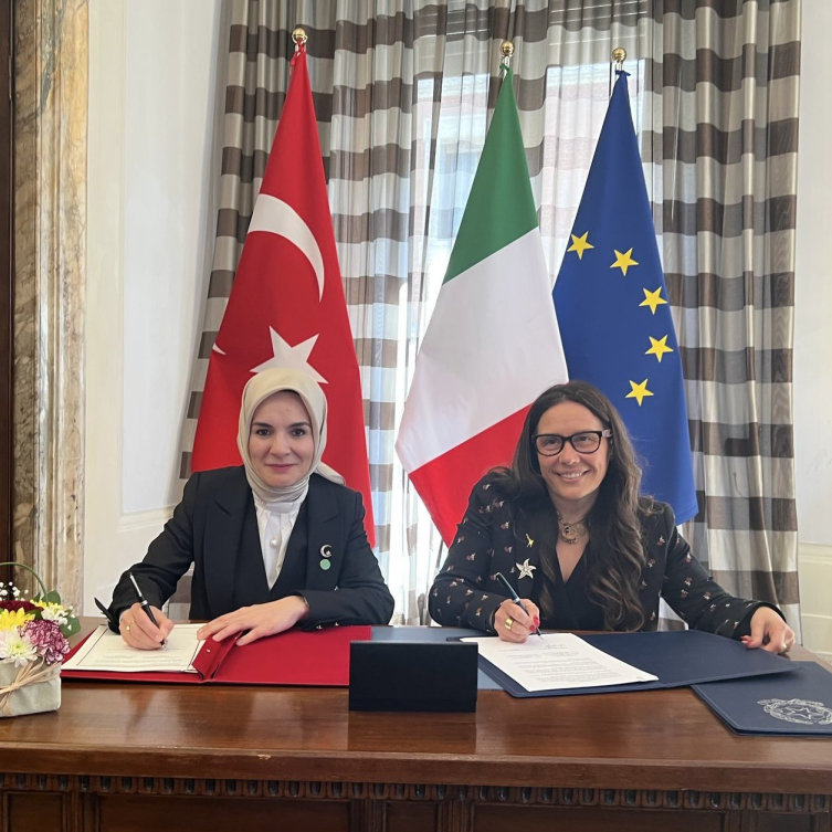 Türkiye ile İtalya arasında 11 anlaşma imzalandı