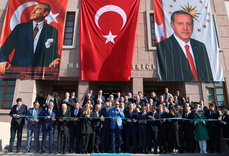 Cumhurbaşkanı Erdoğan, Malatya'da yapımı tamamlanan yeni valilik binasının açılış törenine katıldı