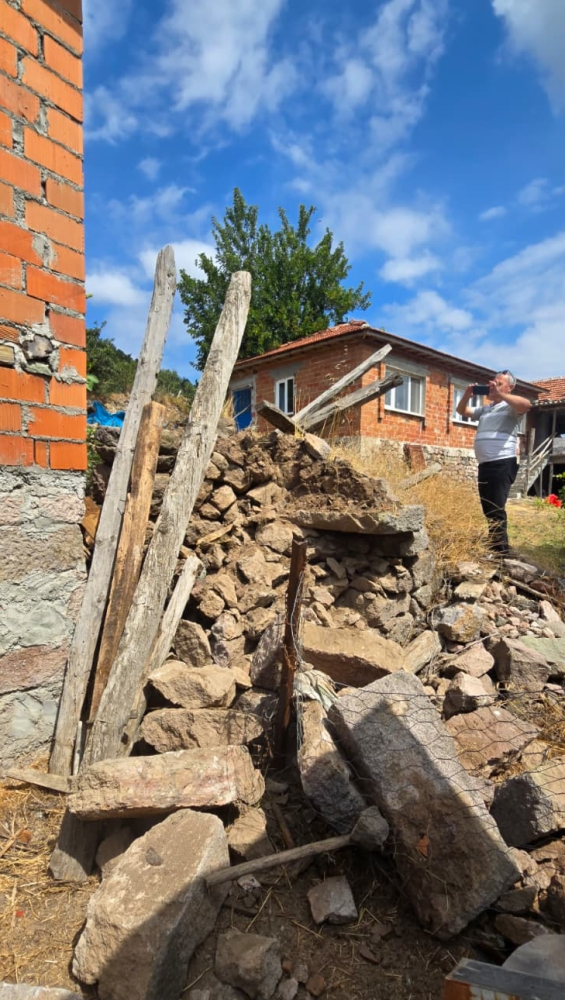 Balıkesir'de 6 dakika arayla 2 deprem