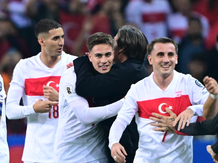 Bizim Çocuklar, Gürcistan'ı 4 golle geçti