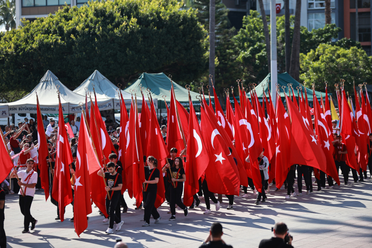 Cumhuriyet Bayramı, coşkuyla kutlanıyor