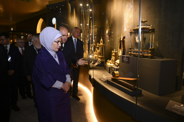 Emine Erdoğan, Topkapı Sarayı Saat Müzesi'nin açılışına katıldı