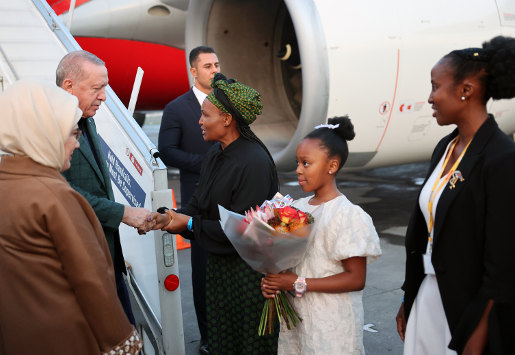 Cumhurbaşkanı Erdoğan G20 Liderler Zirvesi için Güney Afrika'da