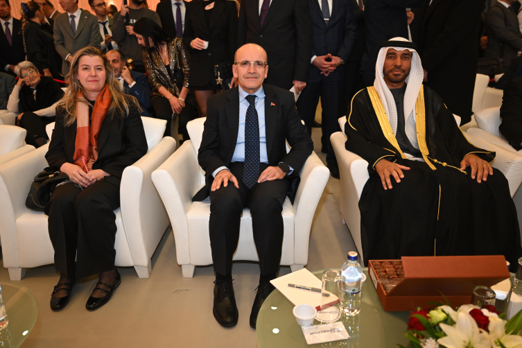 Bakan Şimşek: Türkiye-BAE ekonomik ortaklığının yeni bir ivme kazanacağına inanıyoruz