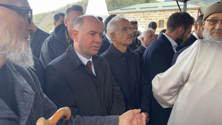 Eski AK Parti Giresun Milletvekili Öztürk, Giresun’da son yolculuğuna uğurlandı