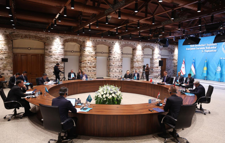 TDT Enerji Bakanları Konseyi 5'inci Toplantısı'nda enerji iş birlikleri görüşüldü