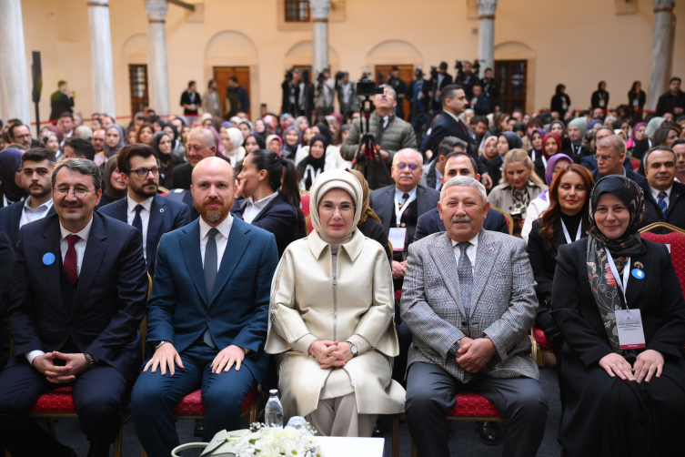 İbn Haldun Üniversitesi Darüşşifa Psikoterapi Merkezi açıldı