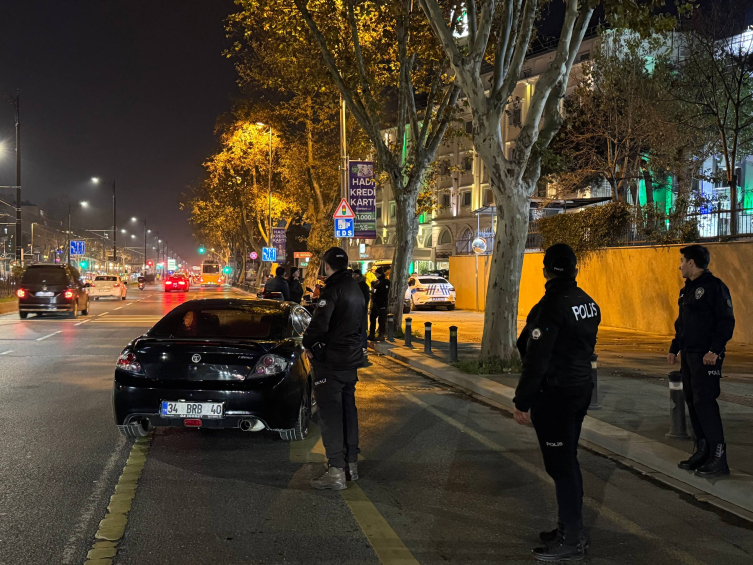 İstanbul'da kent genelinde asayiş uygulaması