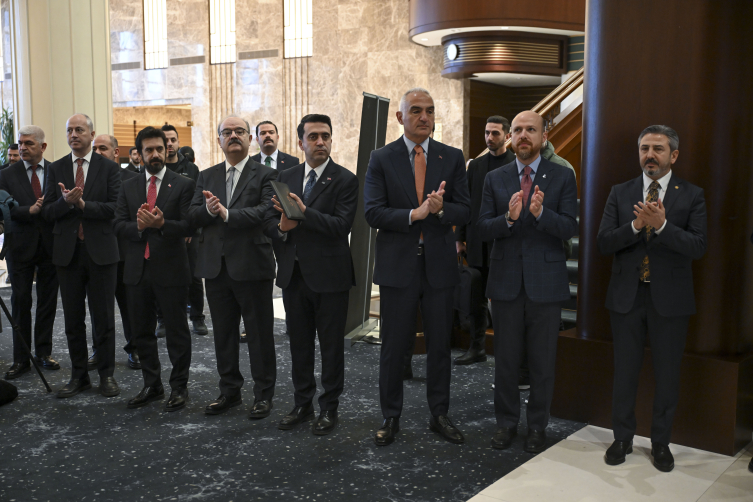 Evvel Bir Mirasın İzinde karma sergisi Millet Kütüphanesi’nde açıldı