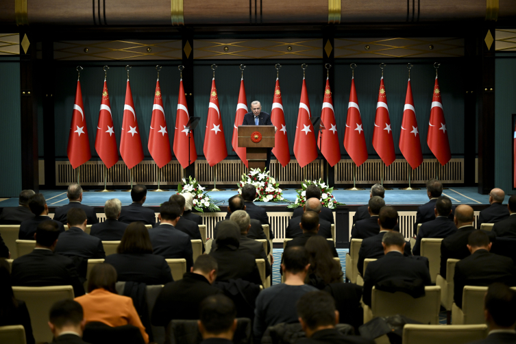 Cumhurbaşkanı Erdoğan: Uluslararası hukuku ihlal eden hiçbir eylemi tasvip etmeyiz