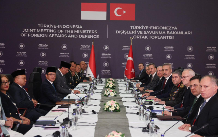 Hakan Fidan Endonezya Dışişleri Bakanı ile görüştü