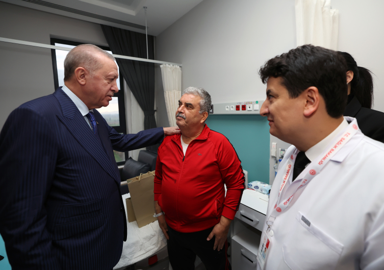 Aydın Şehir Hastanesi hizmete açıldı