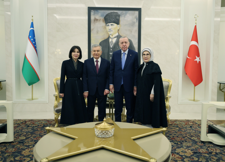 Özbekistan Cumhurbaşkanı Mirziyoyev Ankara'da