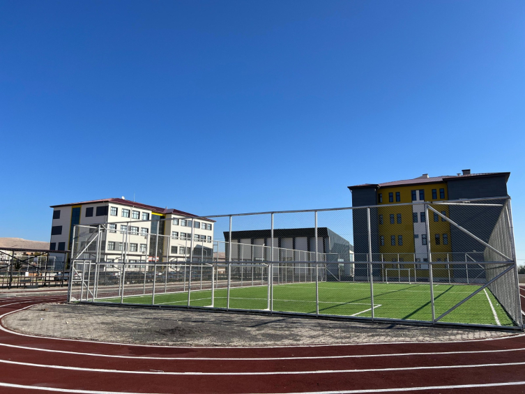 Depremlerden etkilenen Şanlıurfa'ya 145 yeni eğitim yuvası kazandırıldı