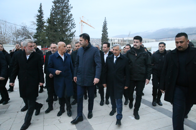 Bakan Kurum: Devlet-millet omuz omuza verdik