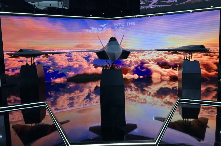 KAAN "yeni nesil" tanıtımla dünya sahnesinde