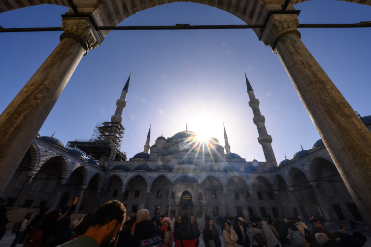 Altı minareli ilk Osmanlı camisi: Sultanahmet