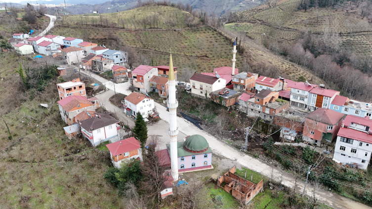 Ordu ile Samsun sınırında oturanlar oruçlarını aynı anda açtı