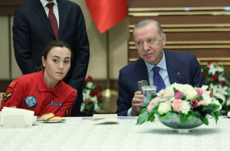 Cumhurbaşkanı Erdoğan: Terörsüz Türkiye sürecini ilmek ilmek dokuyoruz