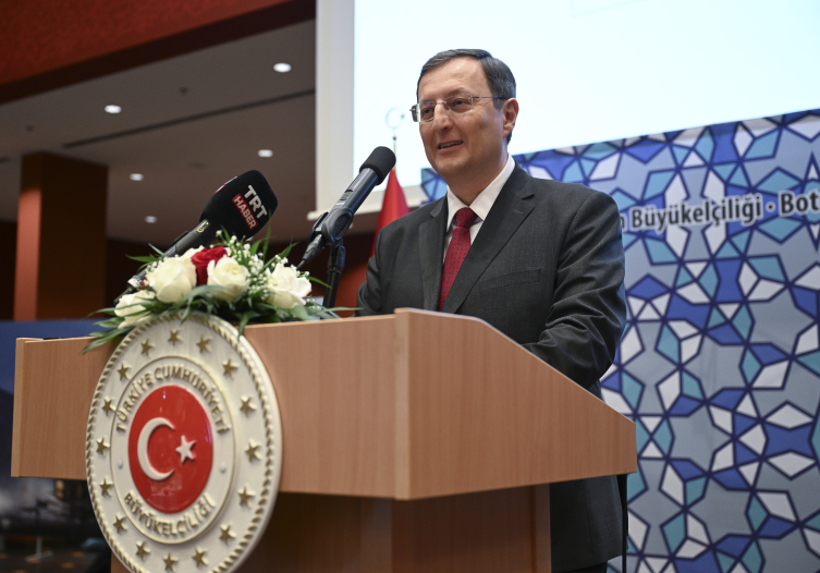 YTB, Berlin'de iftar programı düzenledi