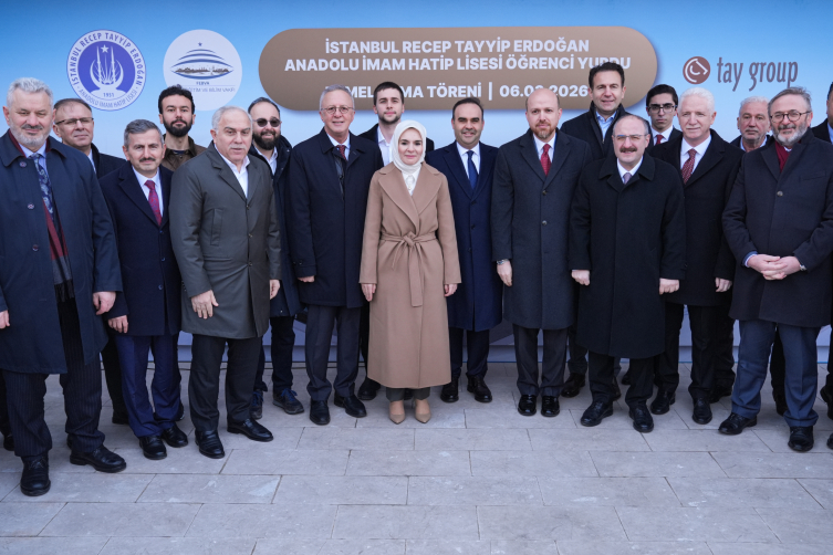 İstanbul Recep Tayyip Erdoğan Anadolu İmam Hatip Lisesi Öğrenci Yurdu'nun temeli atıldı