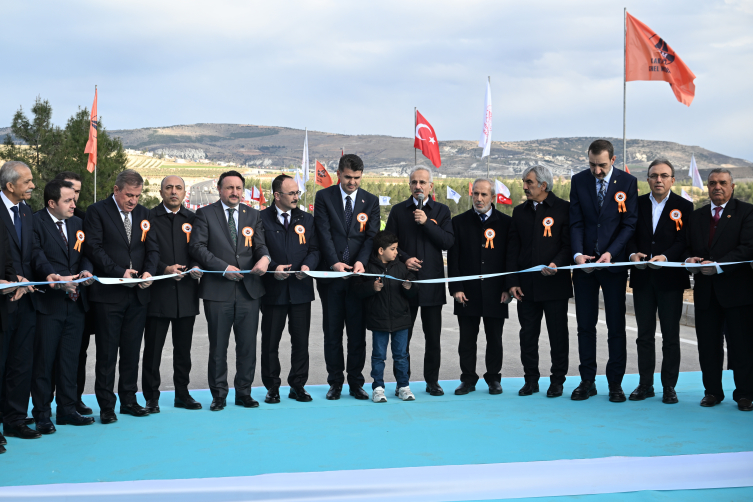Bakan Uraloğlu: Cumhurbaşkanımızın liderliğinde kalıcı barış için çalışmaya devam edeceğiz