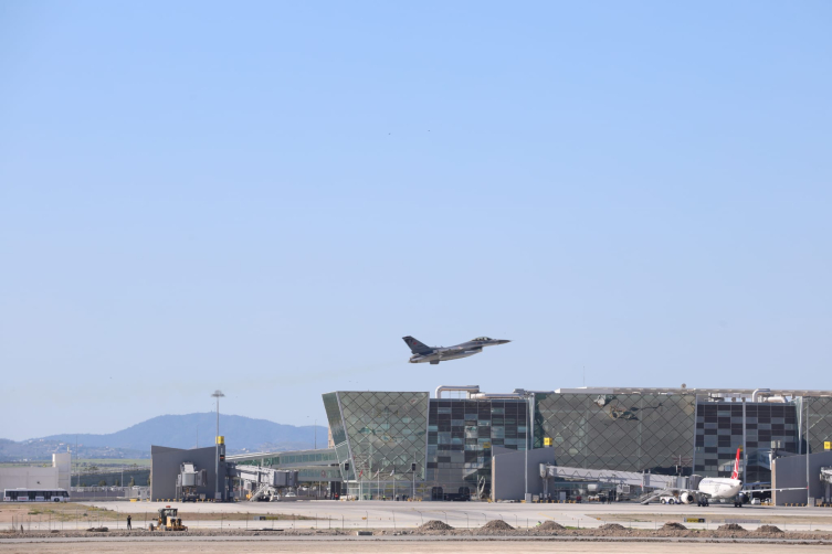 MSB: 6 Türk F-16'sı KKTC'ye konuşlandırıldı