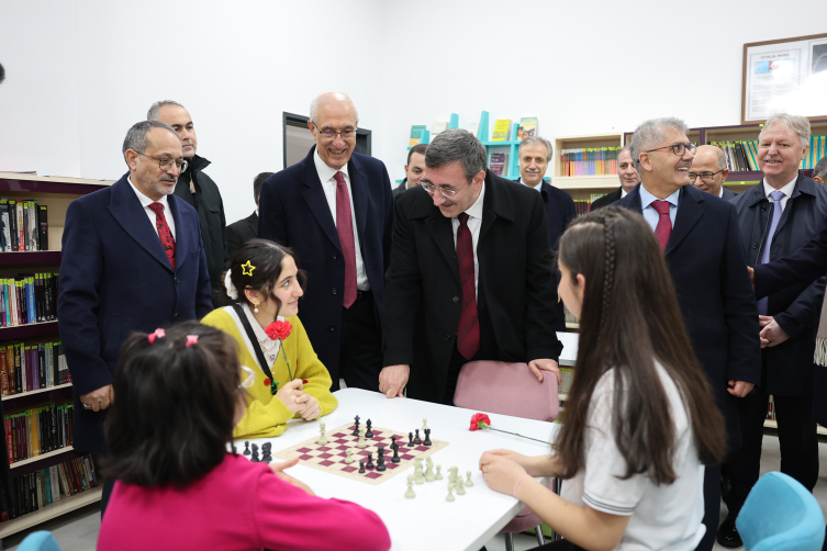 Cumhurbaşkanı Yardımcısı Yılmaz: Bütçemizde en büyük payı eğitime ayırdık