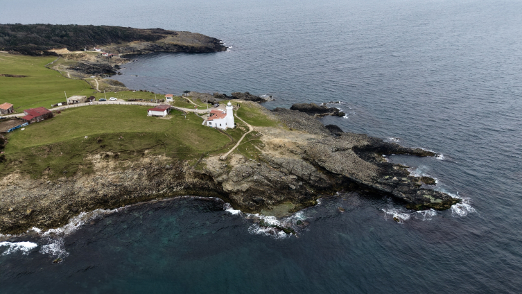 İnceburun Feneri denizcilere 163 yıldır yol gösteriyor