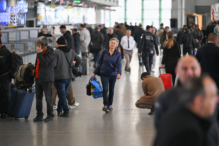 Bayram öncesi otogarlarda yoğunluk yaşanıyor