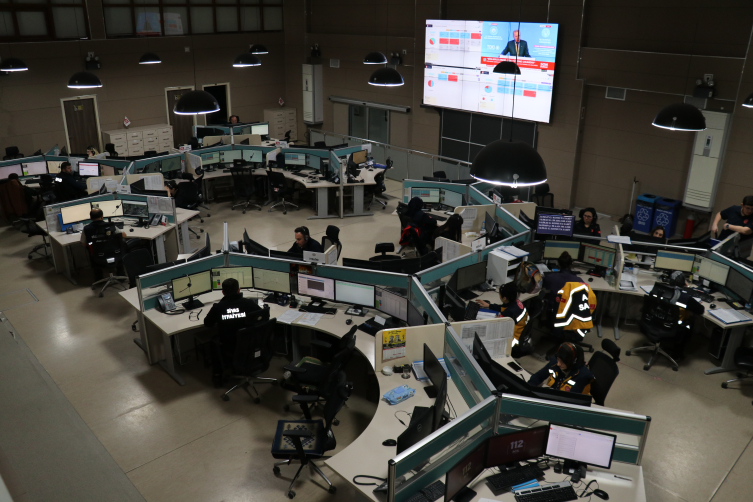 112'ye ilginç telefonlar: İneği için Sikorsky helikopter talep etti