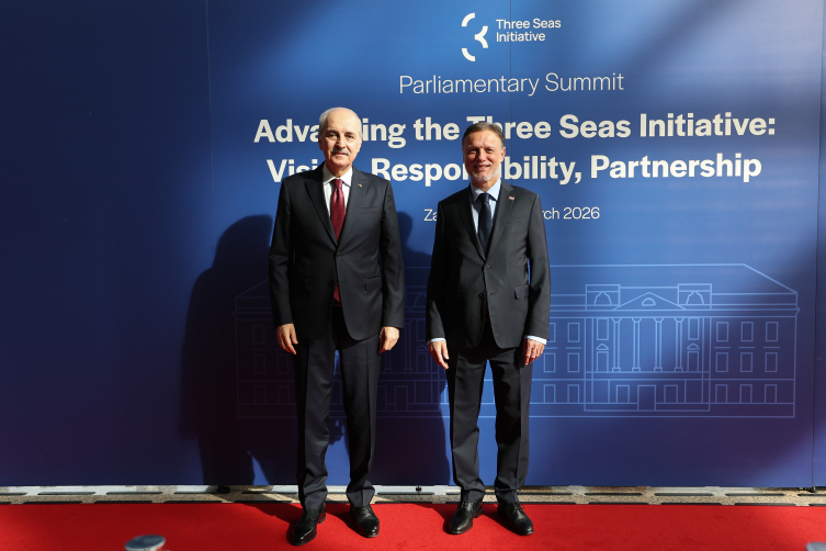 Üç Deniz Girişimi Parlamenter Zirvesi Zagreb'de başladı