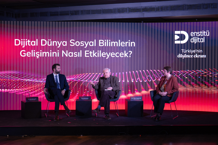 Sosyal bilimler alanında içeriklerin yer aldığı "Enstitü Dijital" tanıtıldı