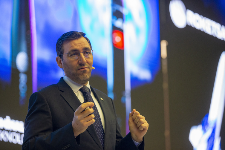 ROKETSAN Genel Müdürü İkinci, sürü teknolojileri ve uzay sistemlerine vurgu yaptı