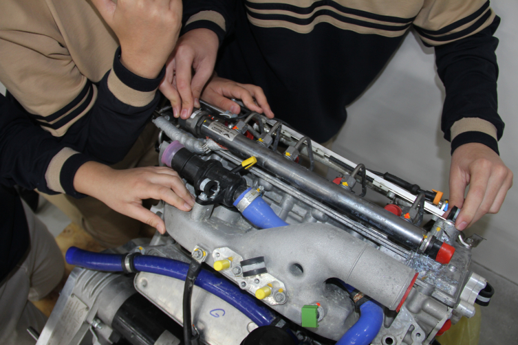 Savunma sanayii devlerinden eğitime büyük destek