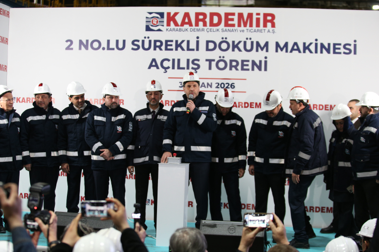 Bakan Bayraktar: "Yaşananlar ülkemizin her alanda kendi kendine yetebilir olmasının önemini ortaya koydu