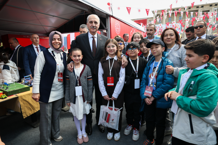 TBMM Başkanı Kurtulmuş, "Meclis Bahçesi Çocuk Bahçesi" etkinlik alanını ziyaret etti