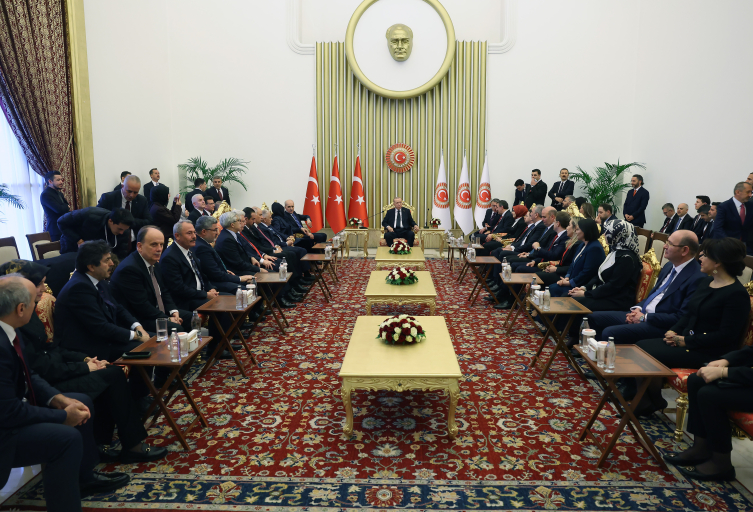 Cumhurbaşkanı Erdoğan: Terörsüz Türkiye süreci gayet olumlu bir şekilde devam ediyor