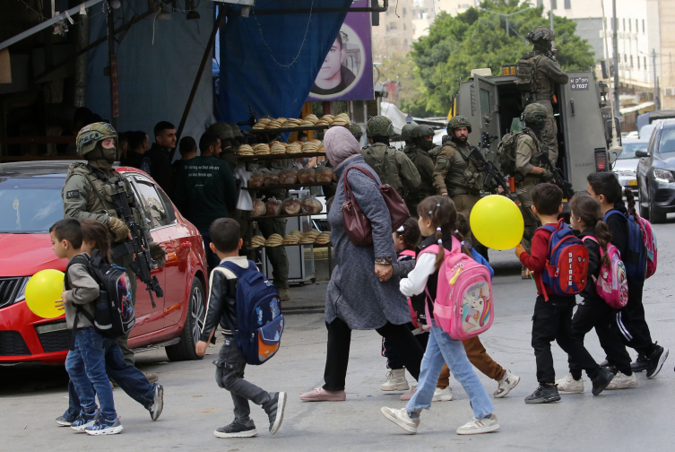 İşgalci İsrail, Batı Şeria'da 1 Filistinliyi öldürdü, 4 kişiyi yaraladı