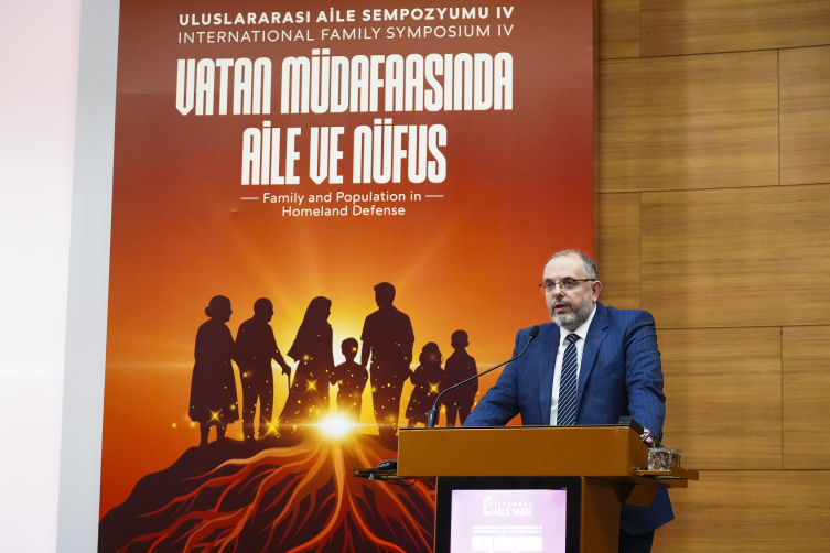 İstanbul'da 4. Uluslararası Aile Sempozyumu düzenlendi