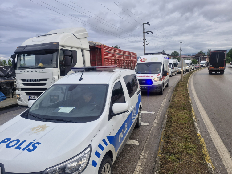 Tokat'ta iki minibüs çarpıştı: 11 yaralı