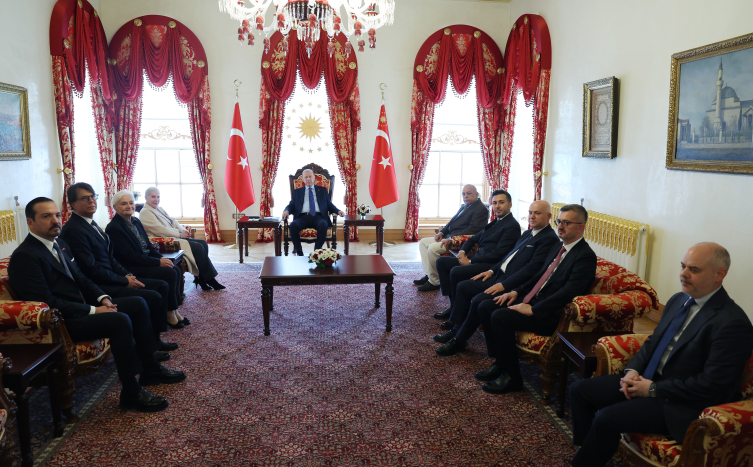 Cumhurbaşkanı Erdoğan, 27 Mayıs darbesi mağdurlarının ailelerini kabul etti